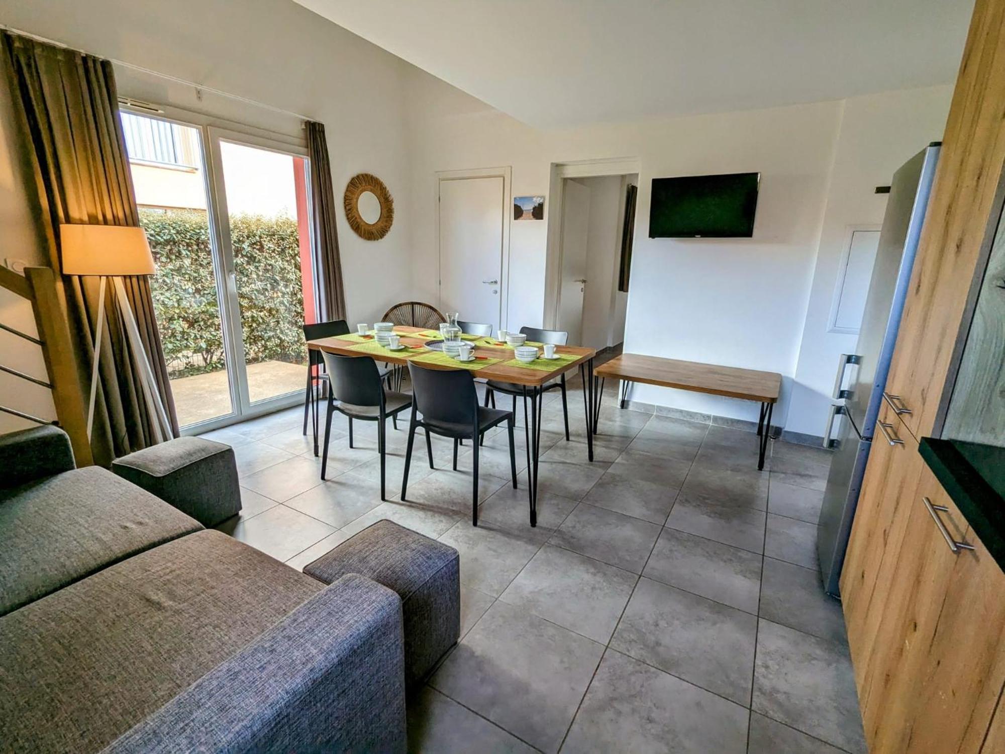 Residence Hoteliere Les Hameaux De Saint Cyprien Appartement 2 Chambres Lecci Zewnętrze zdjęcie