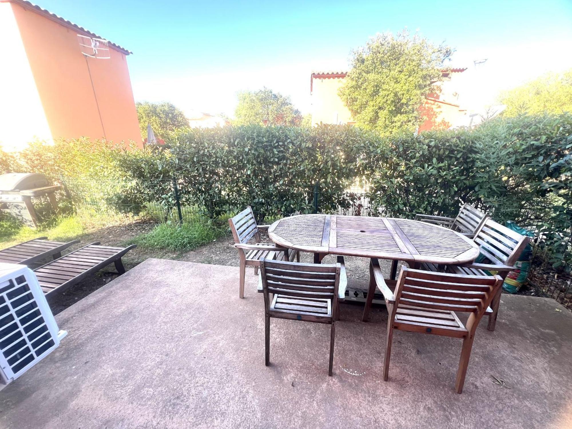 Residence Hoteliere Les Hameaux De Saint Cyprien Appartement 2 Chambres Lecci Zewnętrze zdjęcie